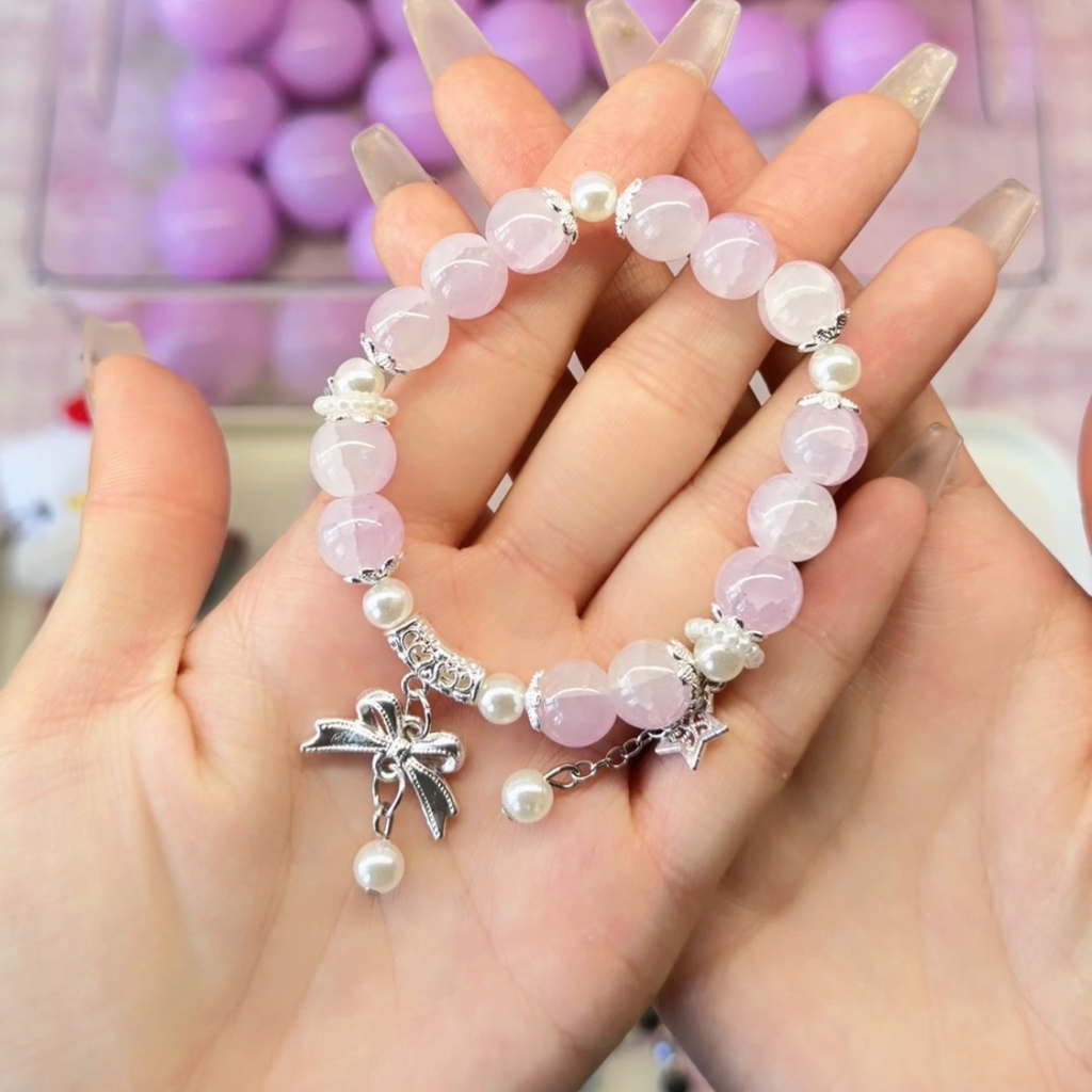 Kristallarmbänder, 1 Kugel Glückstüten, mindestens 10 Armbänder