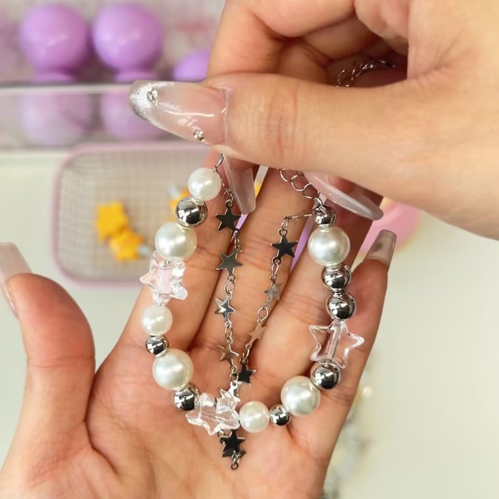 Kristallarmbänder, 1 Kugel Glückstüten, mindestens 10 Armbänder