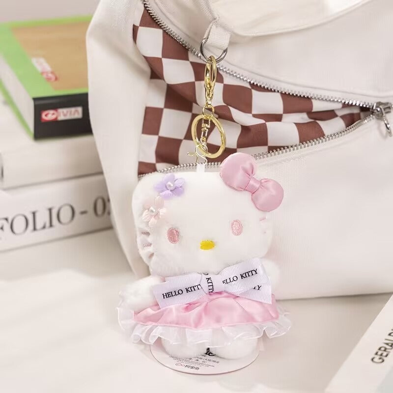 Hello Kitty – Niedlicher Taschenanhänger-Schlüsselanhänger aus Plüsch – Niedliche Katze im Kawaii-Stil
